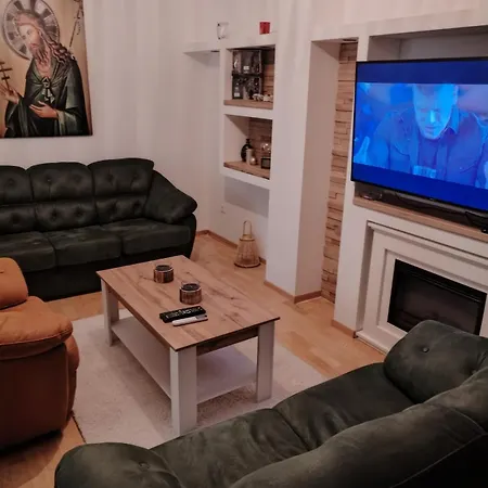 Bella Lux Centar Apartment Mladenovac